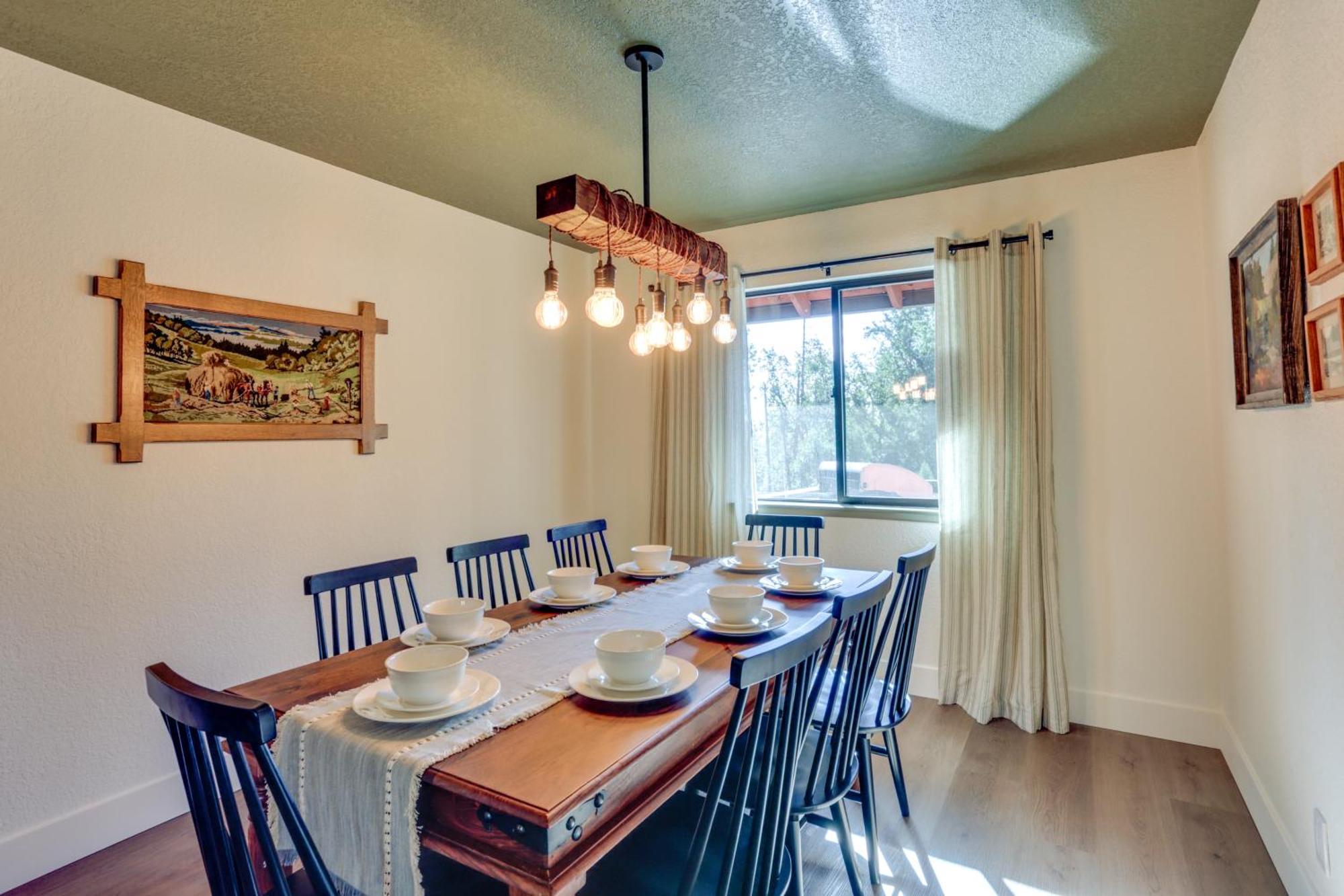 Pet-Friendly Escape With Game Room And Fire Pit! North Fork Luaran gambar